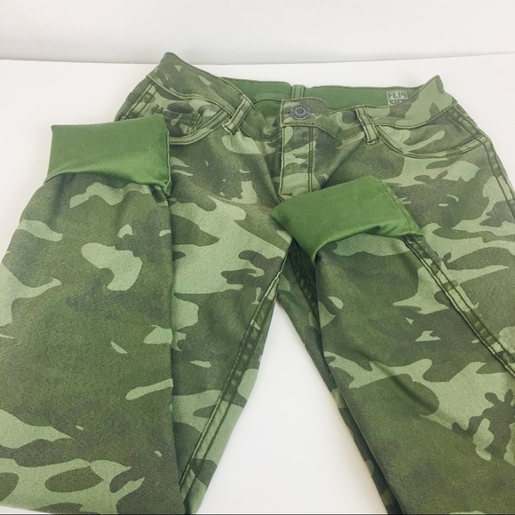 Flip Side camo/army green Skinny Jeans / Size 3 - Picture 3 of 7